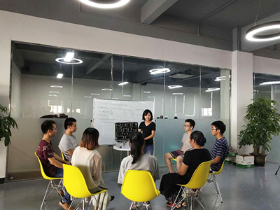 中倉照明團隊小組培訓